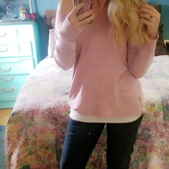 Meet your Posher, Gennesa - Picture 3 of 10